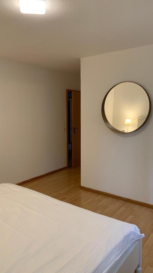 Dubai 2 Apartment Интерлакен Екстериор снимка