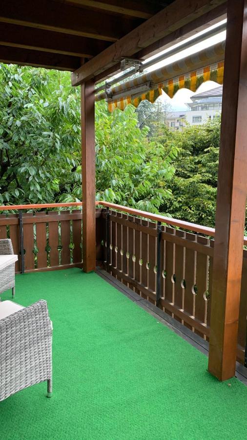 Dubai 2 Apartment Интерлакен Екстериор снимка