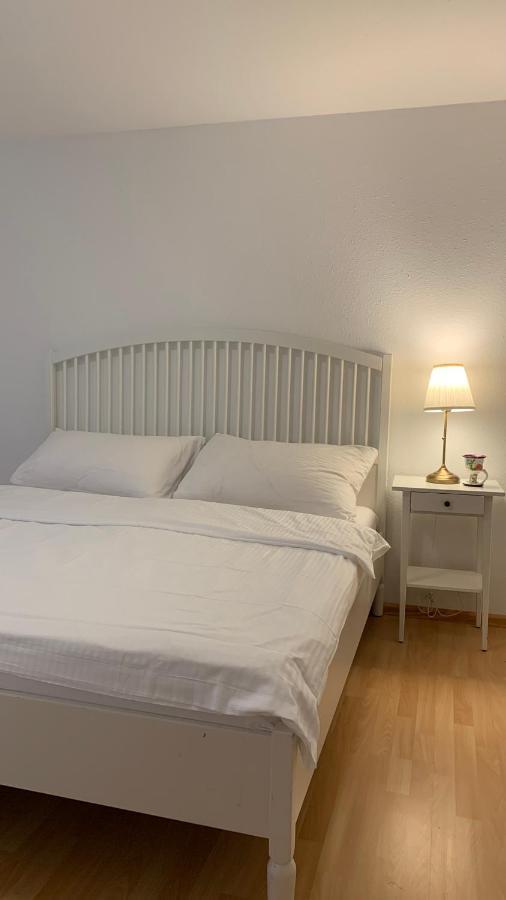 Dubai 2 Apartment Интерлакен Екстериор снимка